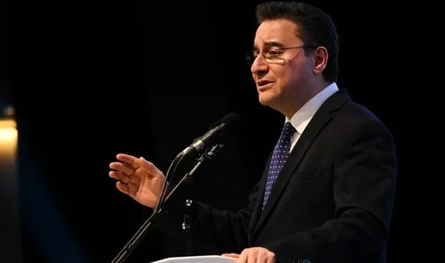 Ali Babacan: “13-14 yaşlarındaki çocuklar kumar oynuyor; Erdoğan izliyor” 