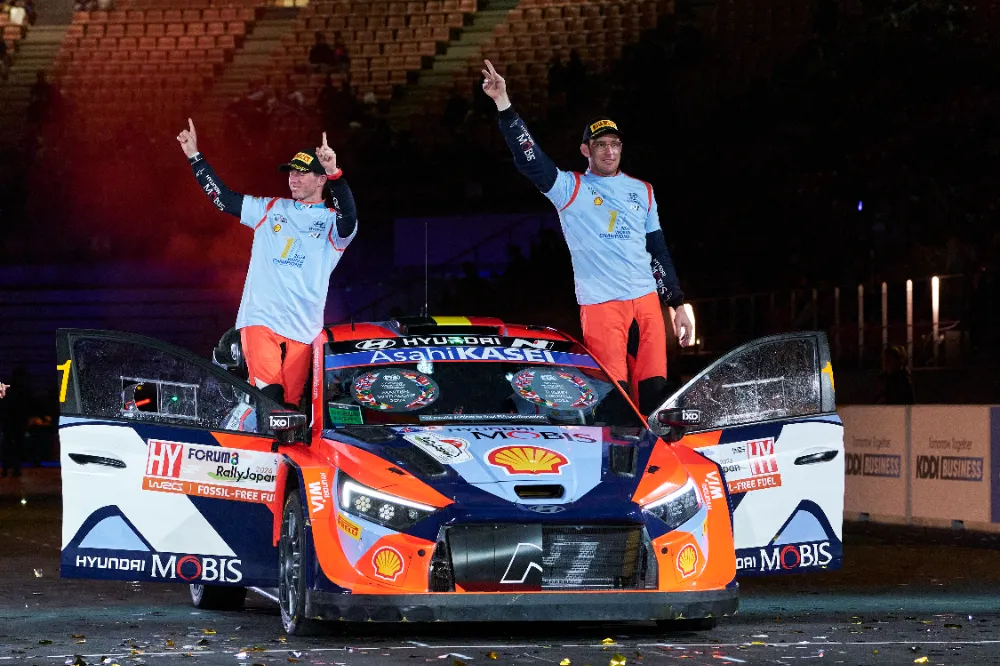 Thierry Neuville ve Martijn Wydaeghe İkilisi 2024 WRC Dünya Pilotlar Şampiyonu Oldu. 