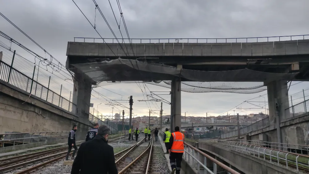 OTOGAR VİYADÜK ÇALIŞMASI NEDENİYLE M1 METRO SEFERLERİNDE DÜZENLEME 