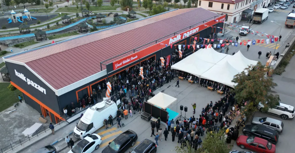 HALK PAZARI’NIN 8’İNCİ ŞUBESİ HİLALKENT’TE AÇILDI