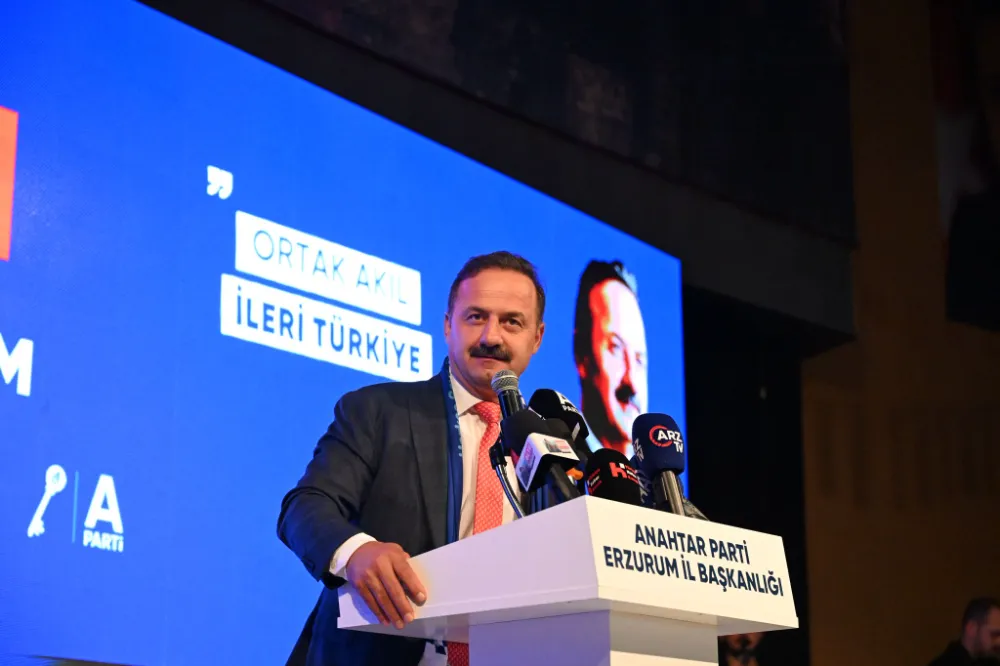 YAVUZ AĞIRALİOĞLU ERZURUM’DAN SESLENDİ: ÖCALAN’I KENDİLERİNE YOL ARKADAŞI ETTİLER!