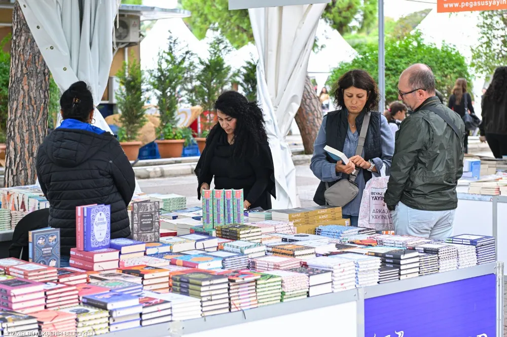 İZKİTAP’ta “İzmir Tarım ve Gıda Ekosistemi” konuşuldu 