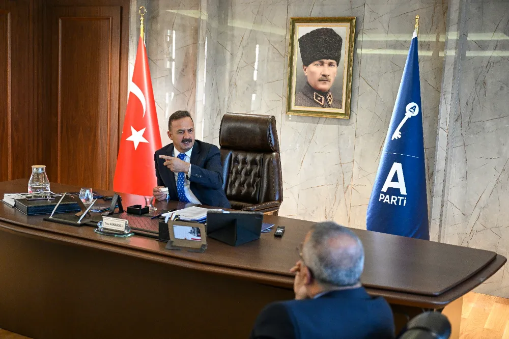 YAVUZ AĞIRALİOĞLU: KÜRTLER; ‘ÖCALAN BİZİM TEMSİLCİMİZ DEĞİLDİR’  DEMELİ
