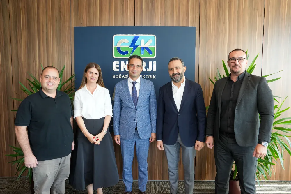 TARİHİ MİRAS GELECEĞİN ENERJİSİYLE BULUŞTU: HÜRREM SULTAN HAMAMI, TÜRKİYE’NİN İLK YEŞİL ENERJİ SERTİFİKALI HAMAMI OLDU