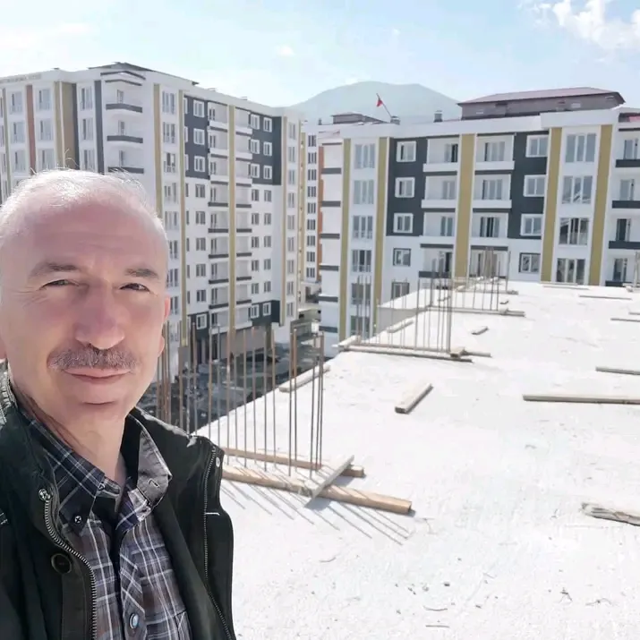 Başarılı iş insanı Fevzi Çakmak