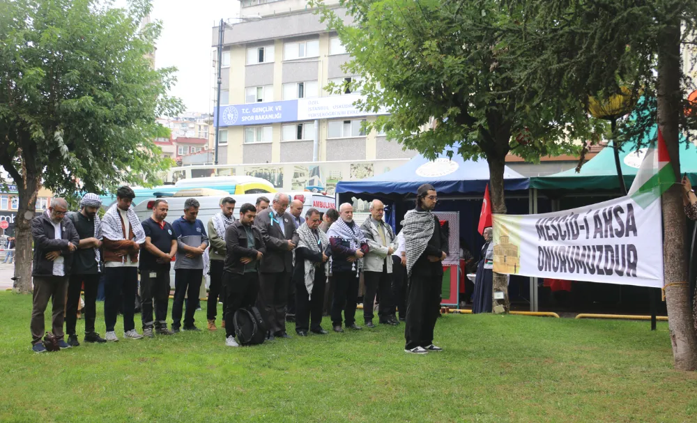 Üsküdar Üniversitesi’nde “Gazze İçin Sessiz Çağrı” yapıldı! 