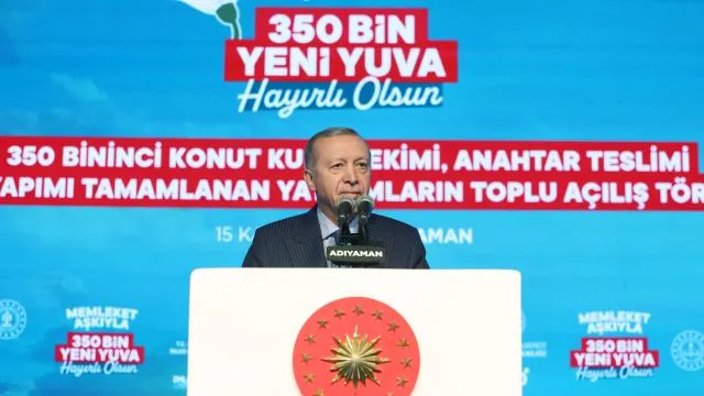 Erdoğan: 350 bininci yuvamızı teslim etmenin gururunu yaşıyoruz