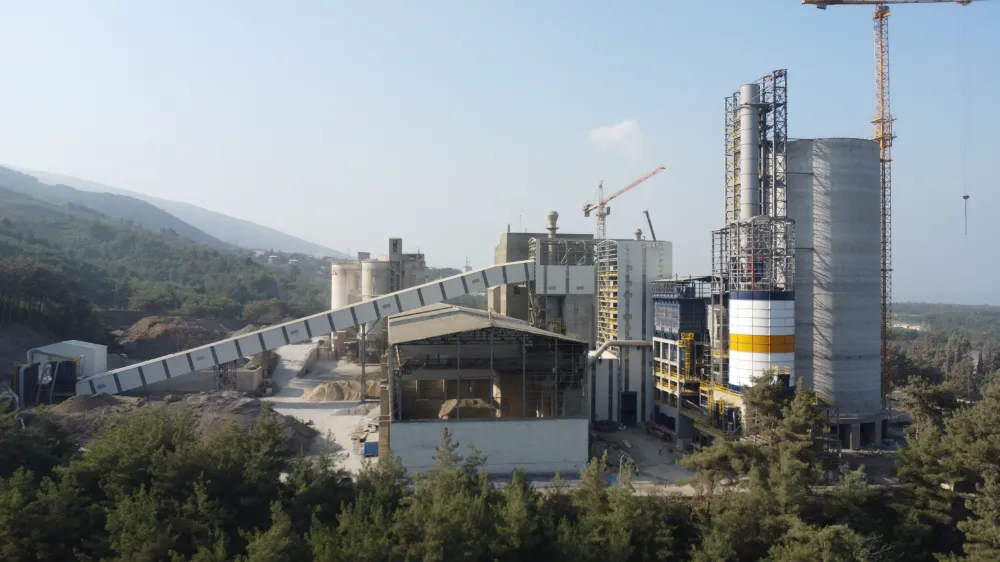 OYAK–SİNTEK İŞ BİRLİĞİ İLE İSKENDERUN’DA KAPASİTE ARTIŞI 