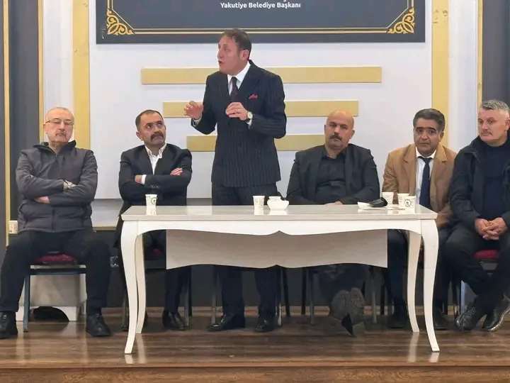 MHP’den Güzelova Mahallesi’ne Ziyaret: “Hayırlı Günler Komşum” Programı Yoğun İlgi Gördü