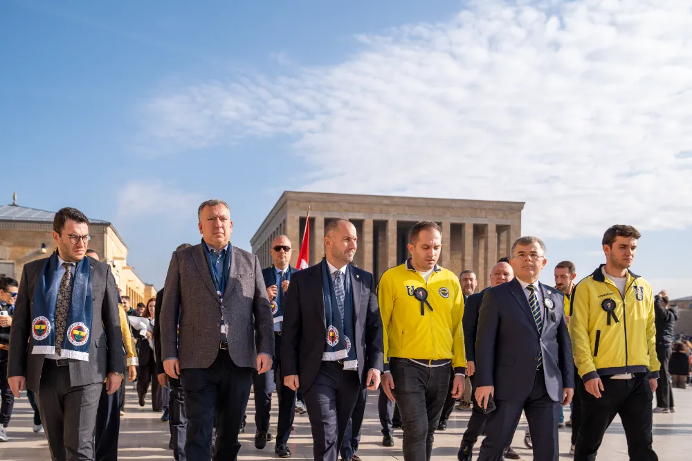 1907 FENERBAHÇE DERNEĞİ’NDEN 22. GELENEKSEL ANITKABİR ZİYARETİ 