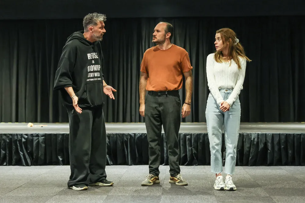 “Güneşin Oğlu”  5 Aralık’ta İlk Kez Sahnede! 