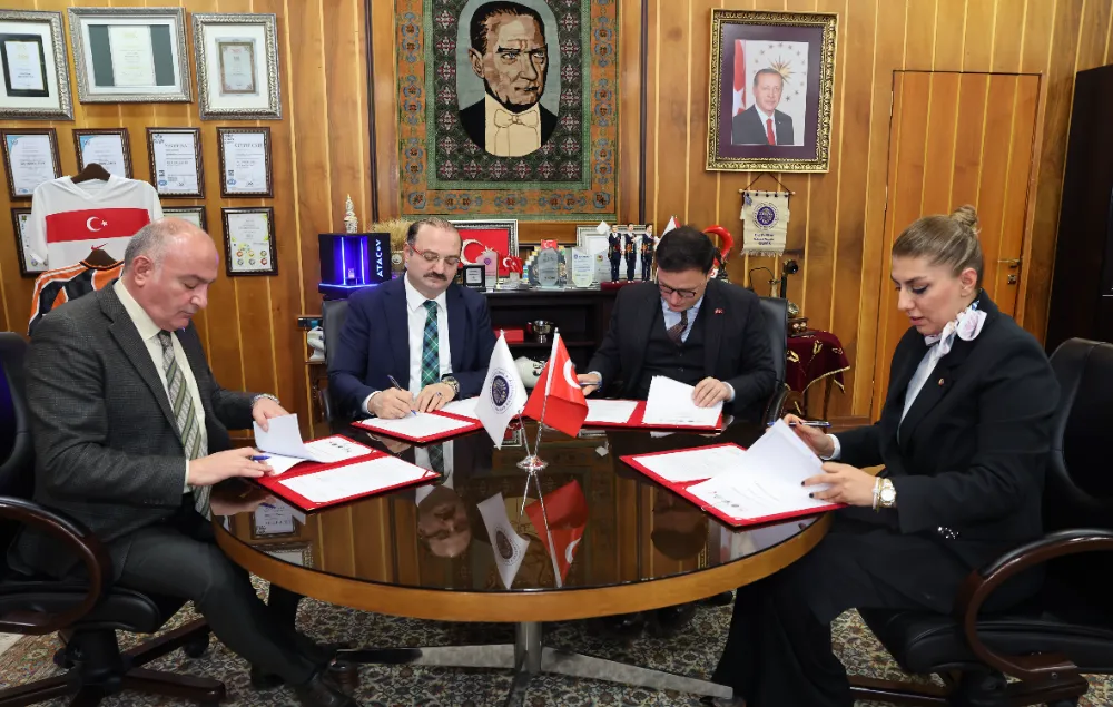 “TARIMDA KADIN ELİ PROJESİ” İÇİN İMZALAR ATILDI: