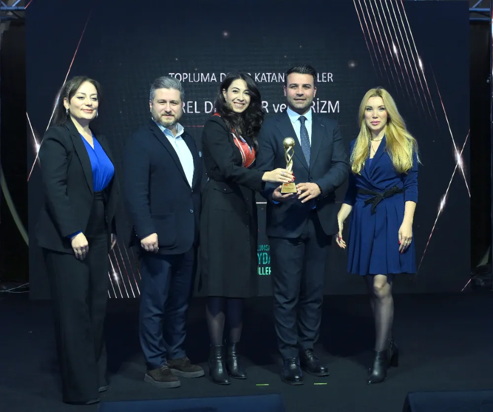 “Zirvenin Şefleri”ne Anlamlı Ödül