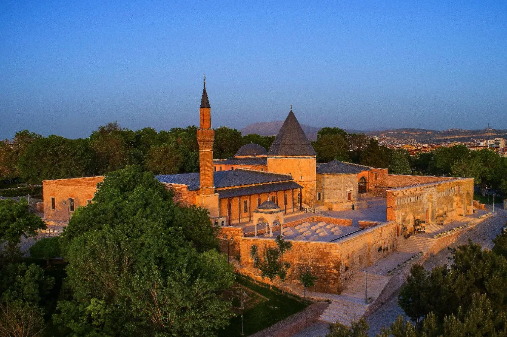 Ramazanda Maneviyatı Yaşamak İçin Gidilecek 5 Şehir