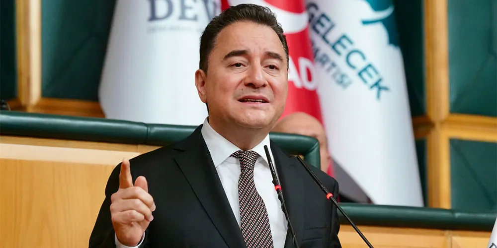 Babacan: “Ülkenin ana muhalefet partisine gece gündüz kayyum korkusu yaşatmak en büyük demokrasi ayıbıdır” 