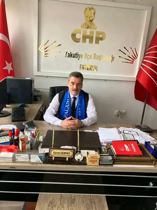 Başkan Ekmekçi