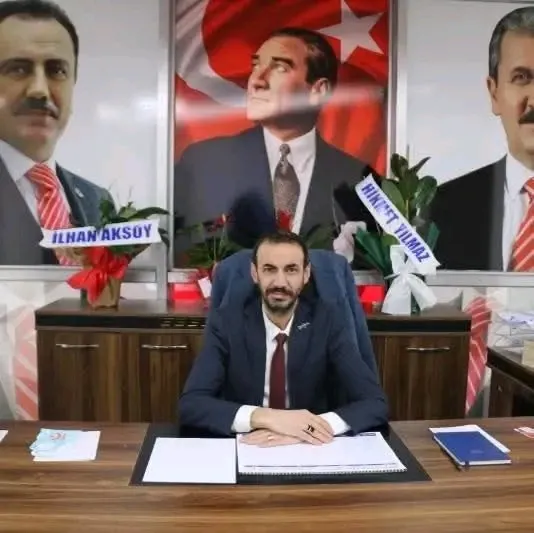 Başkan Yılmaz Annelerimiz Başımızın Tacıdır !
