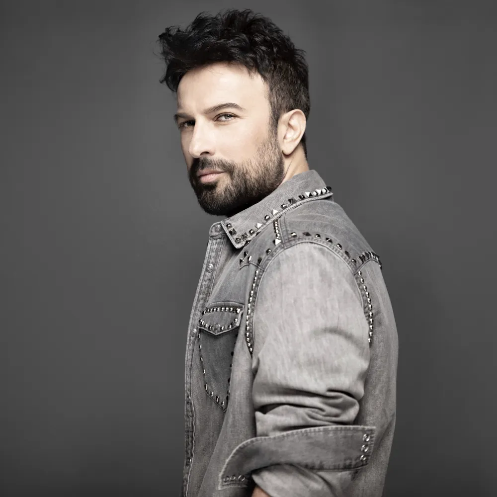TARKAN’DAN YAZ SÜRPRİZİ 