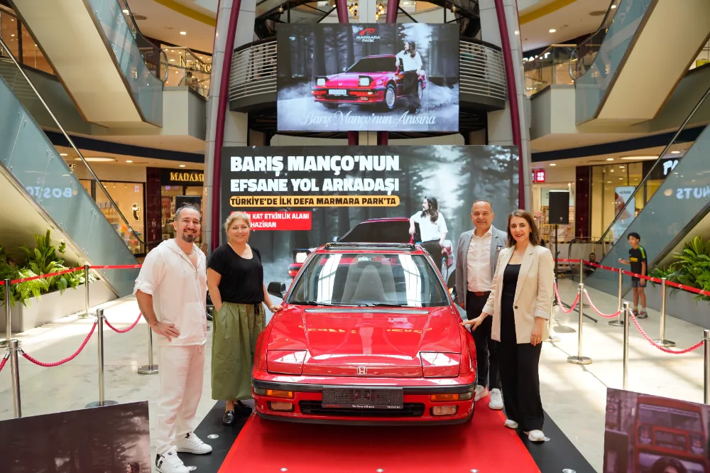 Barış Manço’nun Efsane Otomobili Türkiye’de ilk kez Marmara Park AVM’de sergilendi