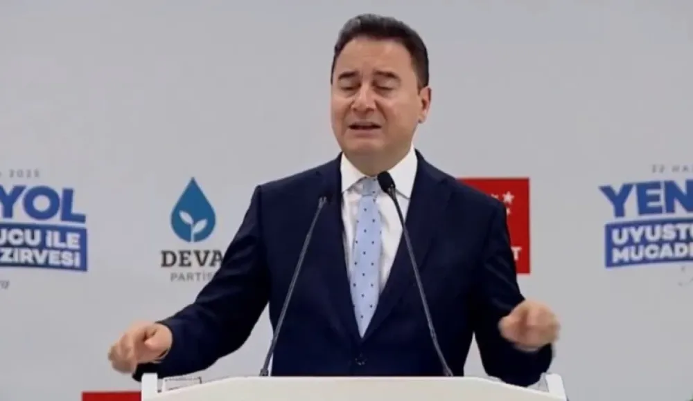 Ali Babacan: “Bir devlet, gençliğinin göz göre göre yok oluşuna seyirci kalamaz” 