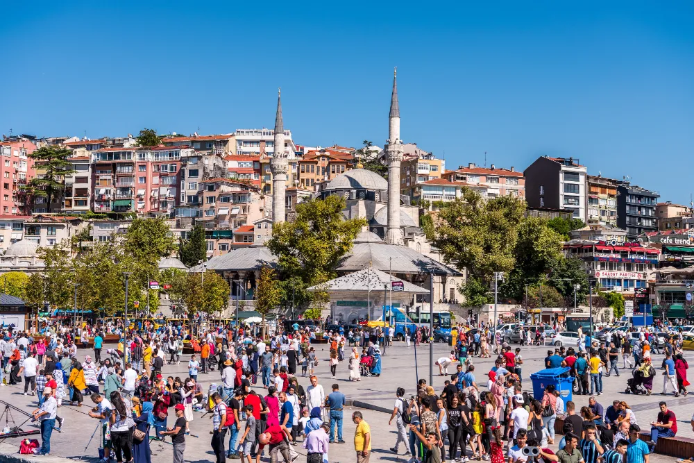 AKOM UYARDI: TEHLİKELİ SICAKLAR GELİYOR 