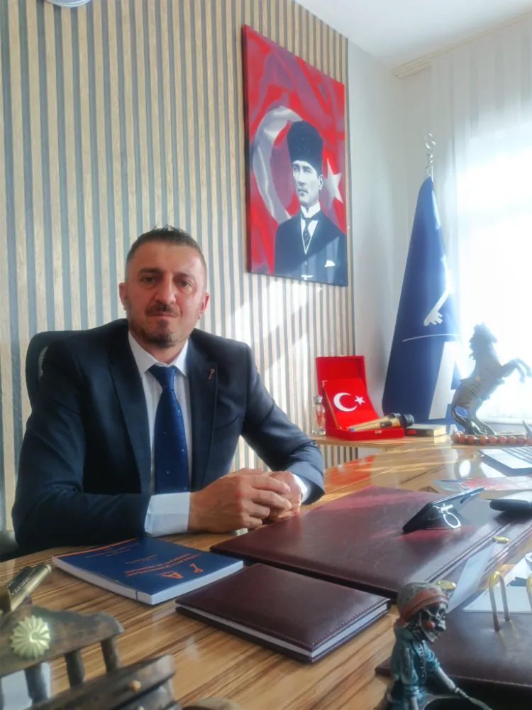 Erdal Irsık Kimdir ?