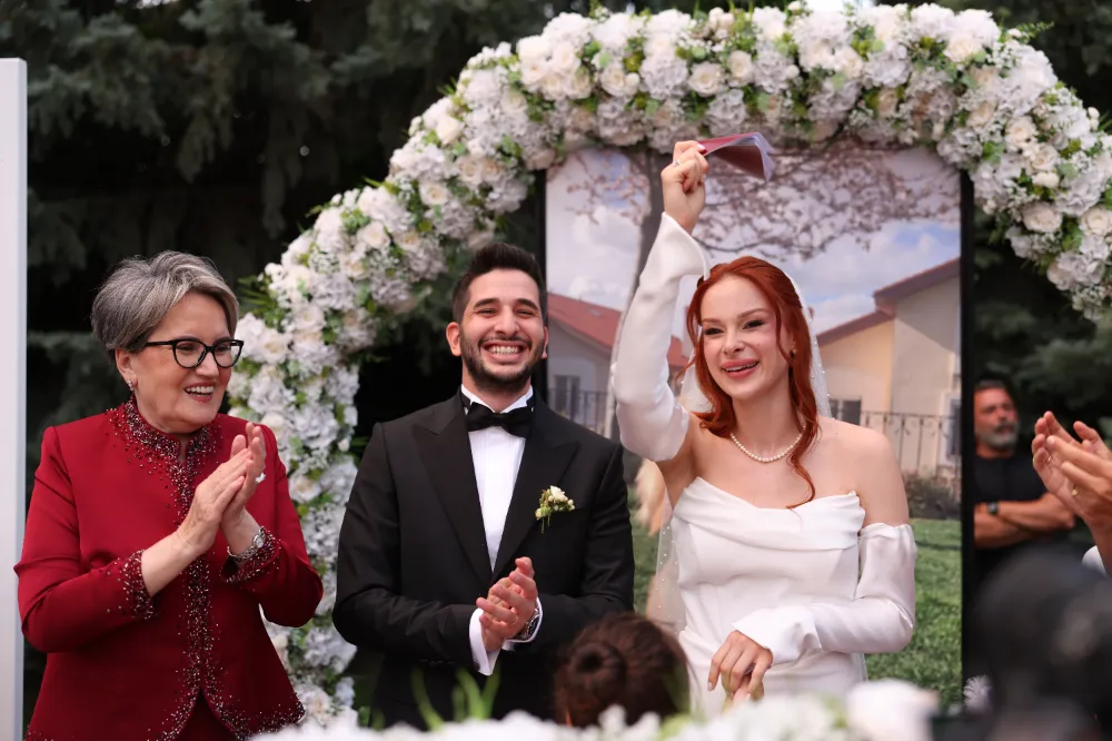 Kaan Murat & Deniz Erhan Akpolat Çifti Hayatlarını Birleştirdi