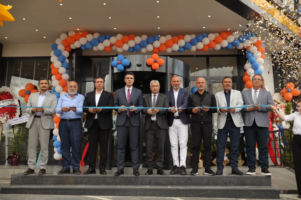  Rest by  Dedeman Elbistan Resmi Törenle Kapılarını Açtı! 
