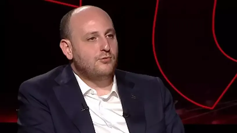 ARAFTA SORULAR: AK Parti Genel Başkan Yardımcısı Ahmet Büyükgümüş 