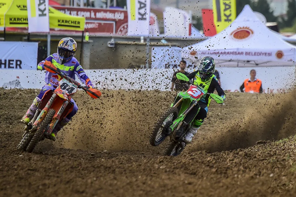 8. DÜNYA MOTOKROS ŞAMPİYONASI VE NG AFYON MOTOFEST REKOR KATILIMLA TAMAMLANDI 