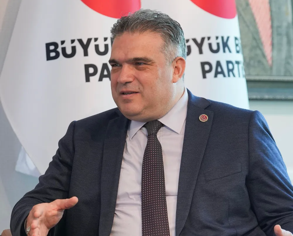 KONTROL EDİLEMEYEN GÜÇ: GENÇLİK, SUÇ VE TERÖR EYLEMLERİ