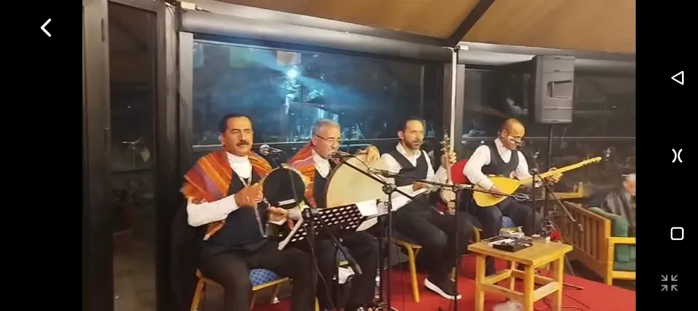 Tavşanlı Çay bahçesi yaz akşamlarına damga vuruyor