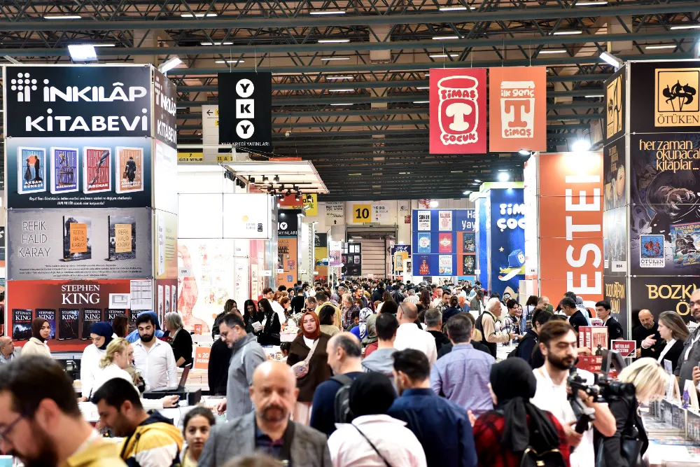 Tüyap, Kitap Fuarlarıyla Edebiyat Rüzgarı Estirecek:   Samsun, Diyarbakır ve İstanbul‘da   Kitapseverler Buluşuyor!