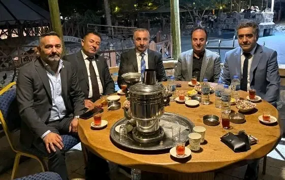 Tavşanlı Çay bahçesinde Unutulmaz Türkü Şöleni.