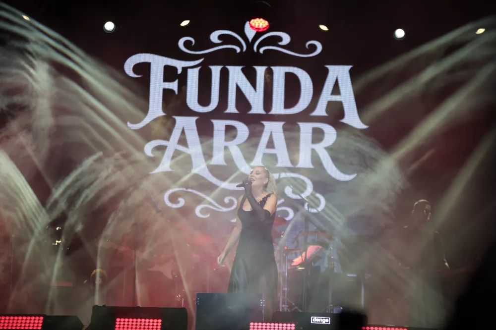 NG AFYON MOTOFEST’TE FUNDA ARAR’LA MUHTEŞEM FİNAL 